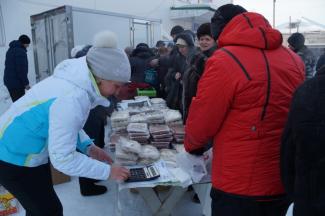 Ярмарка «Продовольственное раздолье» п. Абан 13.02.16г Ярмарка «Продовольственное раздолье» п. Абан 13.02.16г