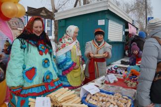 12 марта 2016г в п. Абан состоялась ярмарка «Продовольственное раздолье» 12 марта 2016г в п. Абан состоялась ярмарка «Продовольственное раздолье»