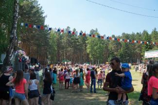 12.06.2016 п.Абан, парк "Горка", День России