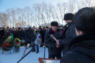 7.11.2016г торжественный митинг п.Абан 