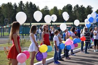 Открытие в поселке Абан стадиона имени Олимпийского чемпиона по греко-римской борьбе А.В. Шумакова 29 августа 2020г