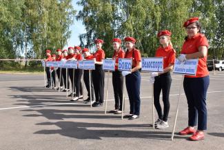 Открытие в поселке Абан стадиона имени Олимпийского чемпиона по греко-римской борьбе А.В. Шумакова 29 августа 2020г