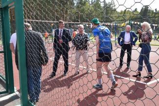 Открытие в поселке Абан стадиона имени Олимпийского чемпиона по греко-римской борьбе А.В. Шумакова 29 августа 2020г